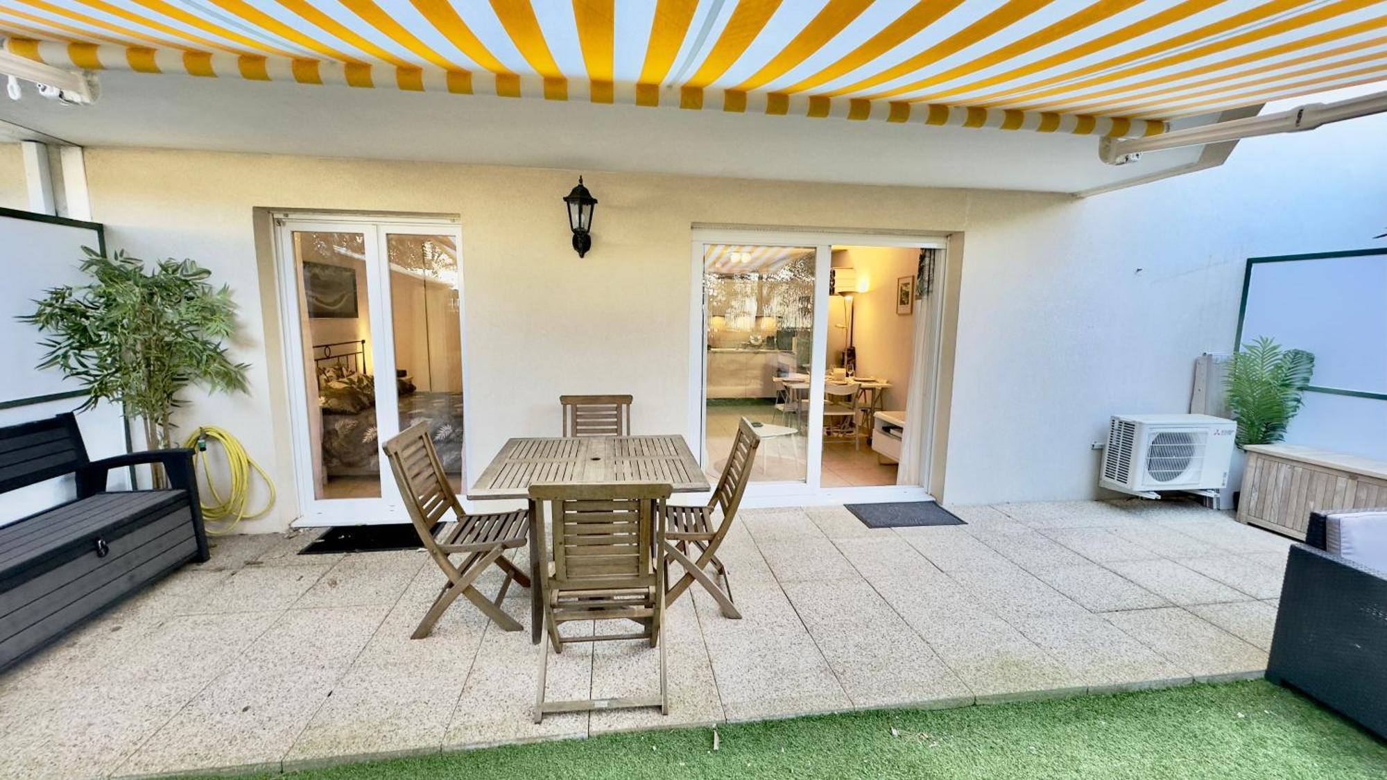 Regent Cote D'Azur Air-Conditioned, Pool, Garden & Parking Villeneuve-Loubet Exterior photo