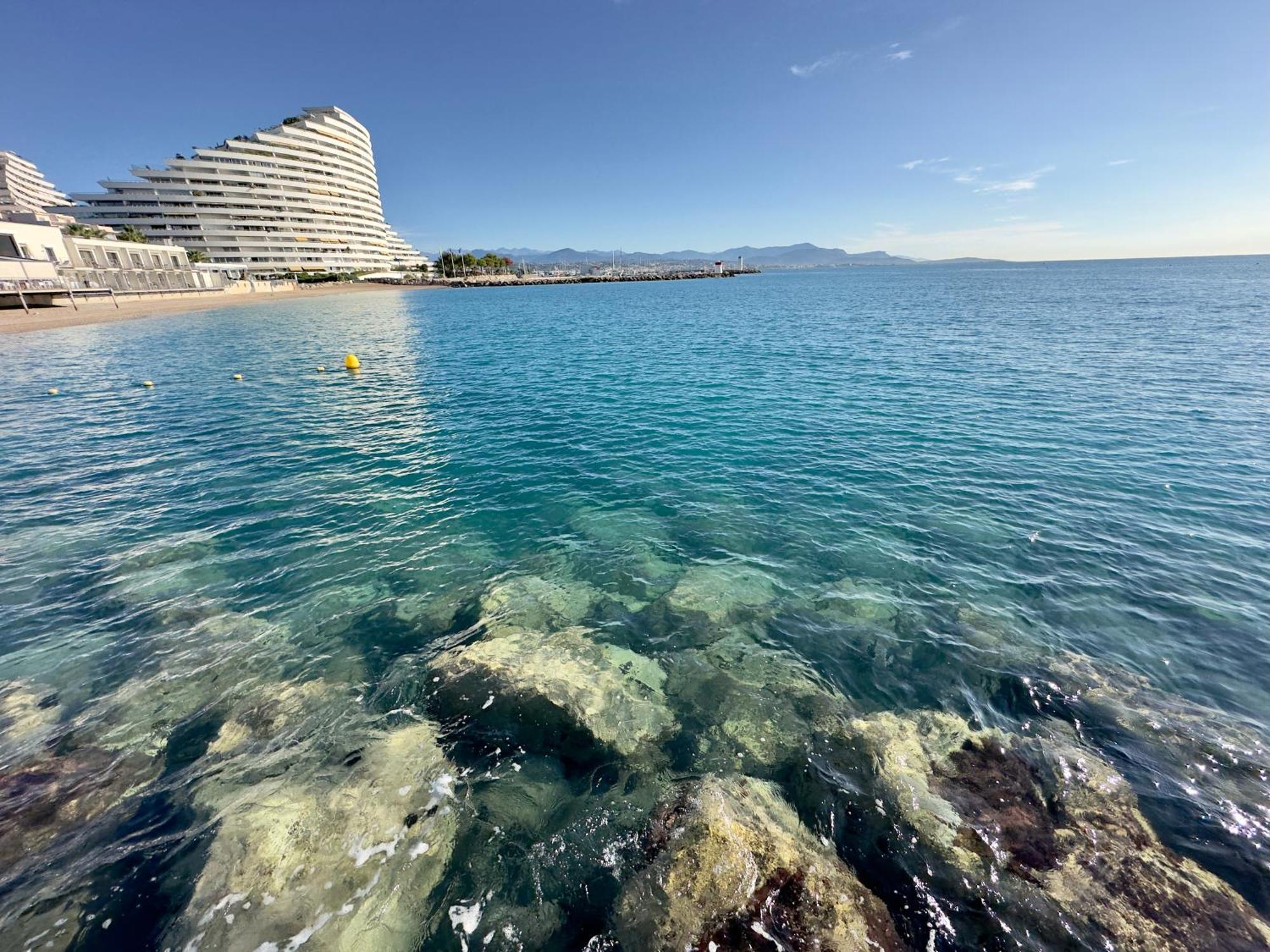 Regent Cote D'Azur Air-Conditioned, Pool, Garden & Parking Villeneuve-Loubet Exterior photo